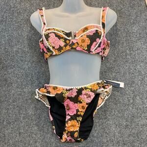 NEW Victorias Secret 2 Piece Floral Bikini Swim Bathing Suit Set Size Small 32D
